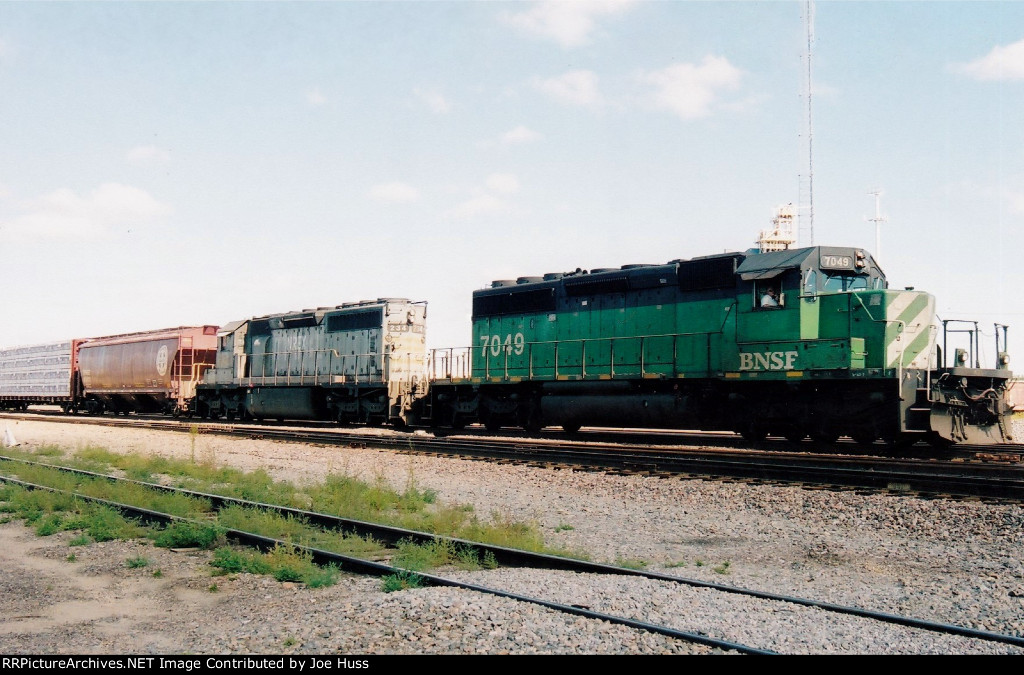 BNSF 7049 East